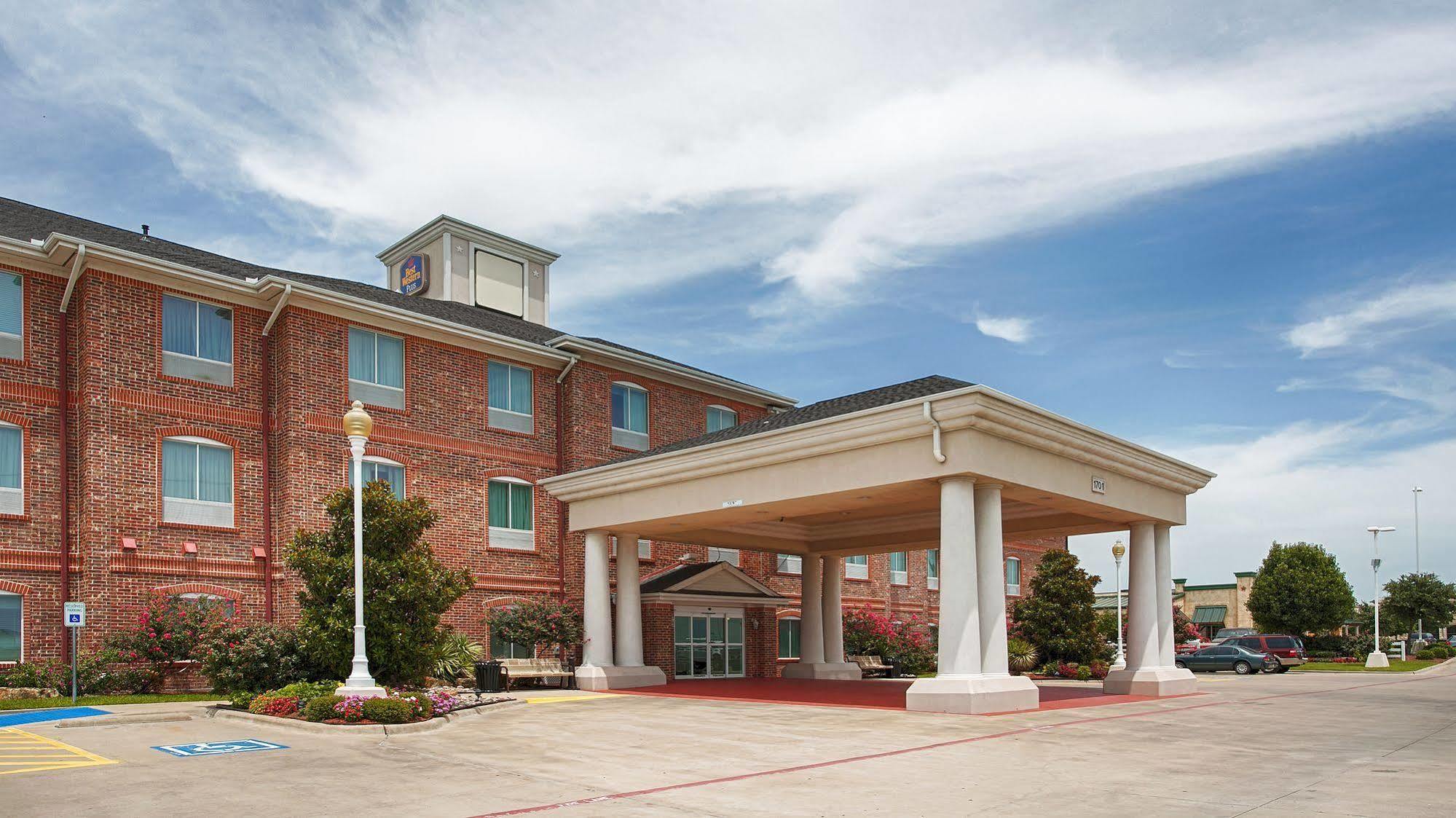 Best Western Plus Waxahachie Inn&Suites Exterior foto